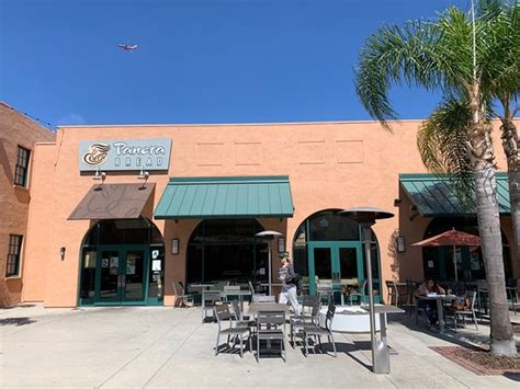 panera bread san diego downtown.